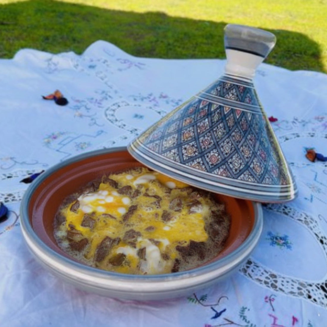 Preserving Moroccan Flavor: Your Guide to Storing, Sourcing, and Savoring Authentic Khlii